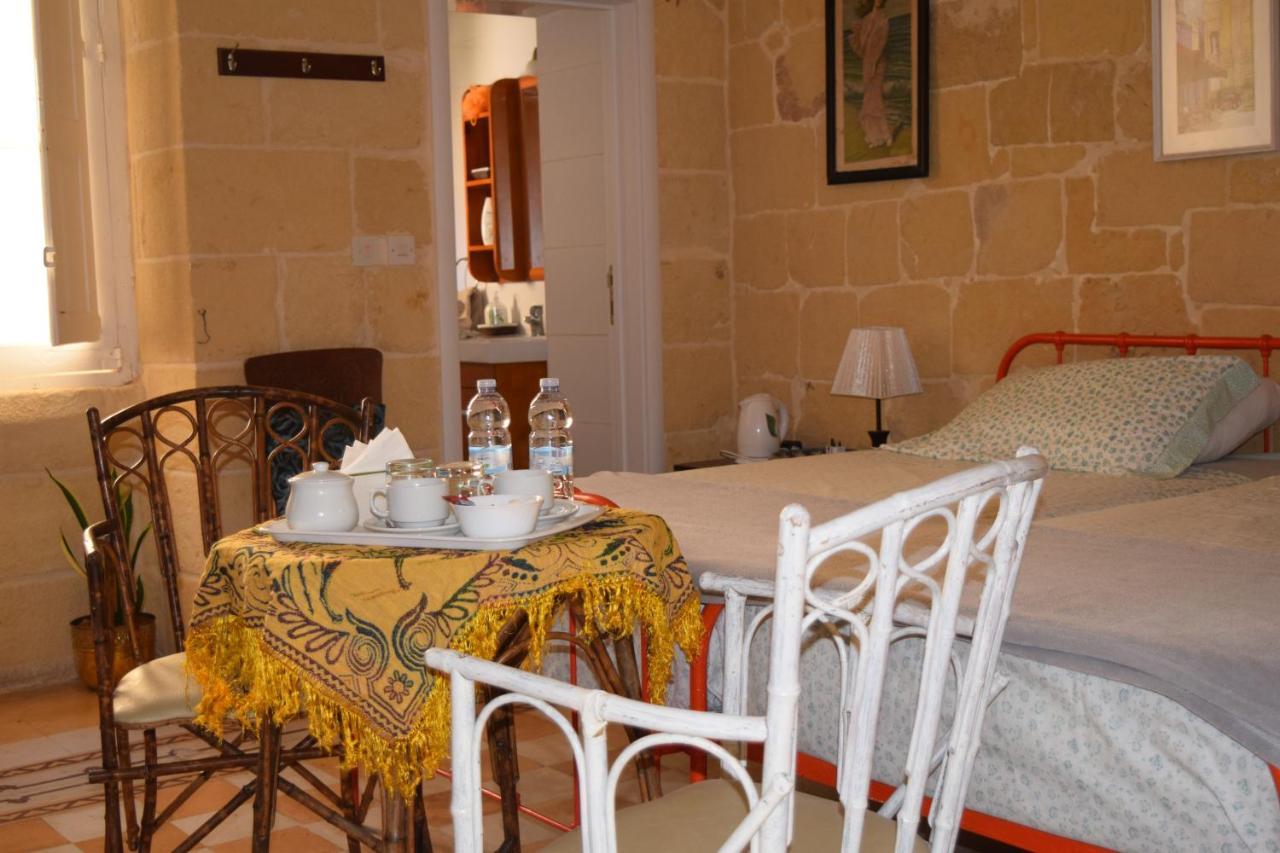 Maria Townhouse Heart Of Victoria B&B Экстерьер фото