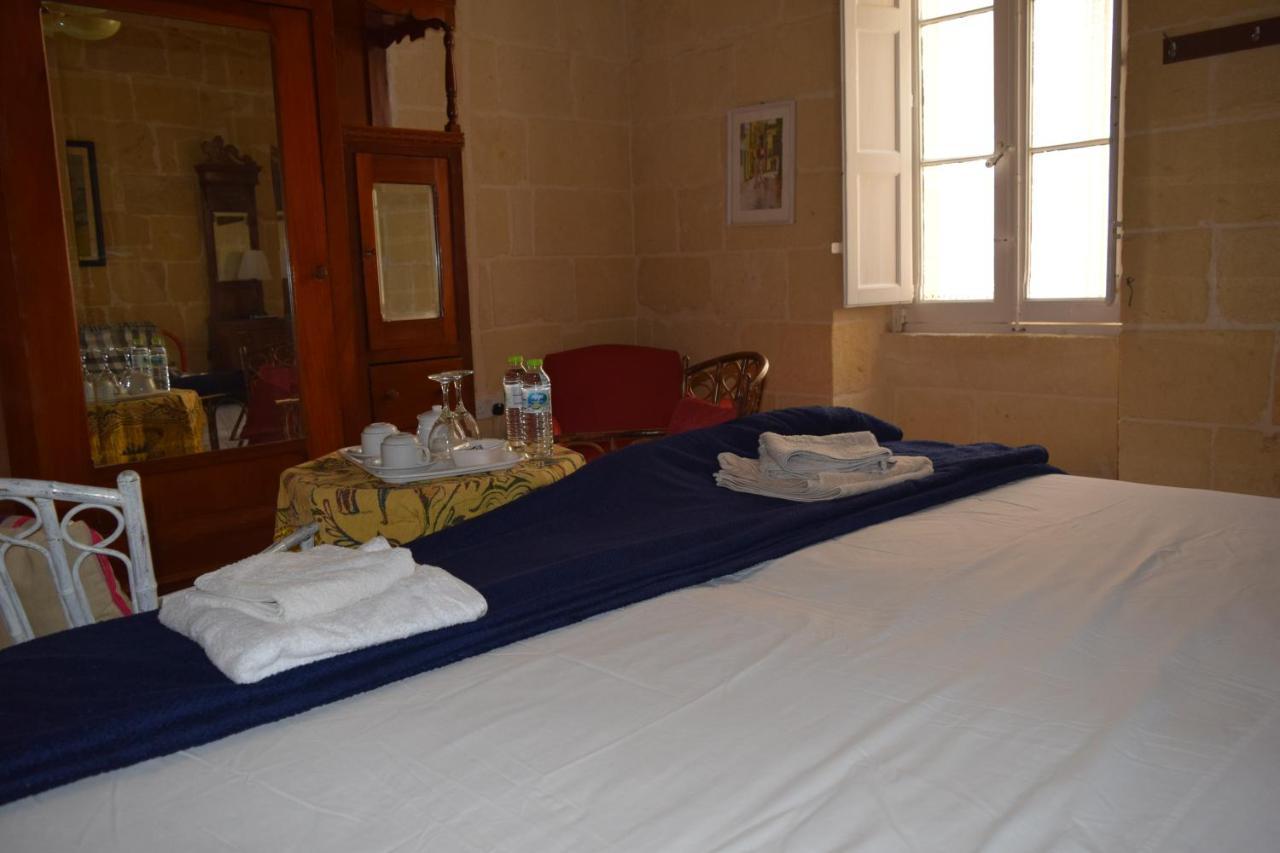 Maria Townhouse Heart Of Victoria B&B Экстерьер фото